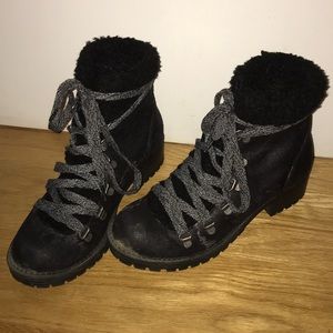Madden Girl black boots